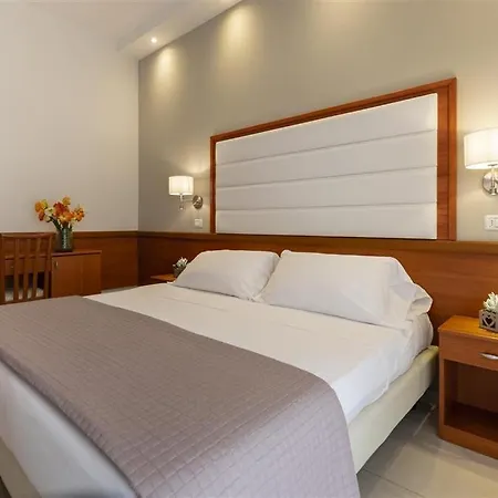 Elios Hotel